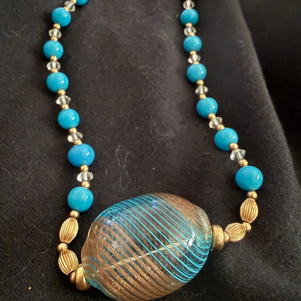 Vintage Turquoise and Gold Beaded Necklace